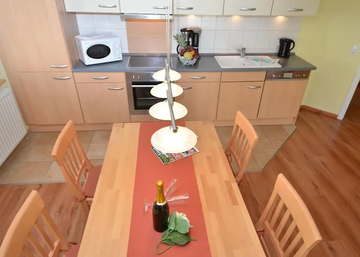 Seerose - 02 * Sellin (Rugen)